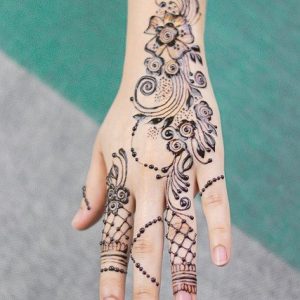 beautiful mehndi design