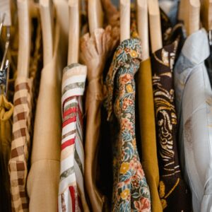 store clothes efficiently