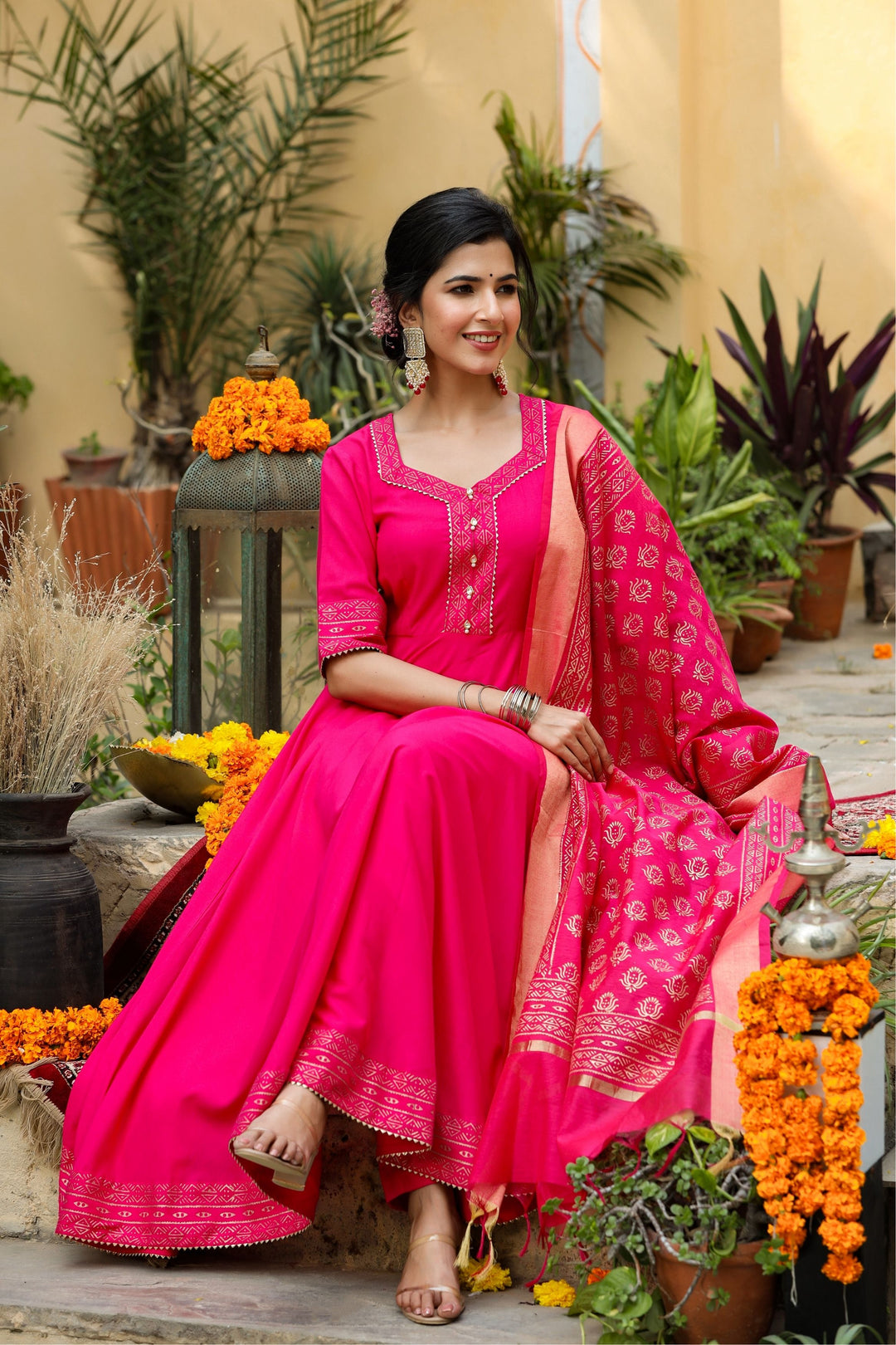 women's salwar suit